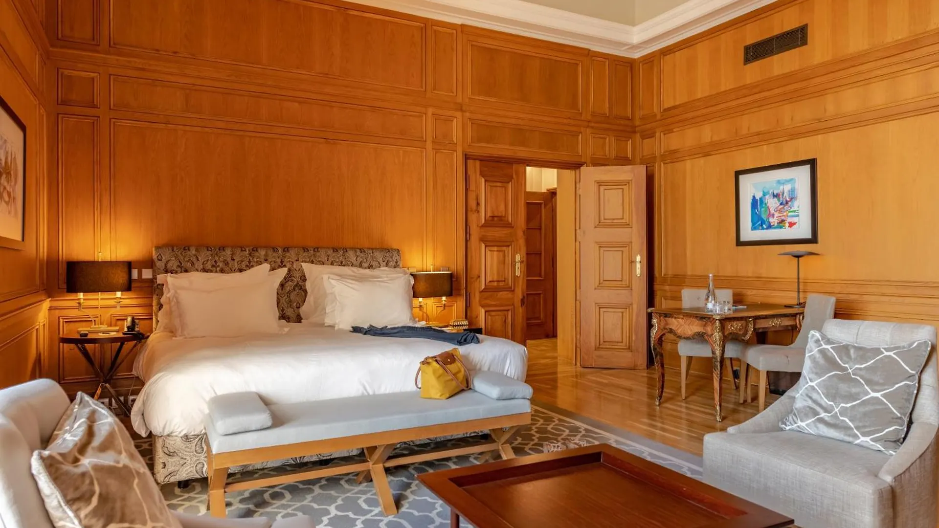 Pousada De Lisboa - Small Luxury Hotels Of The World  ליסבון